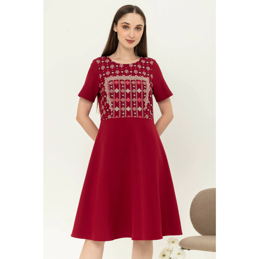 Dress thumbnail 2